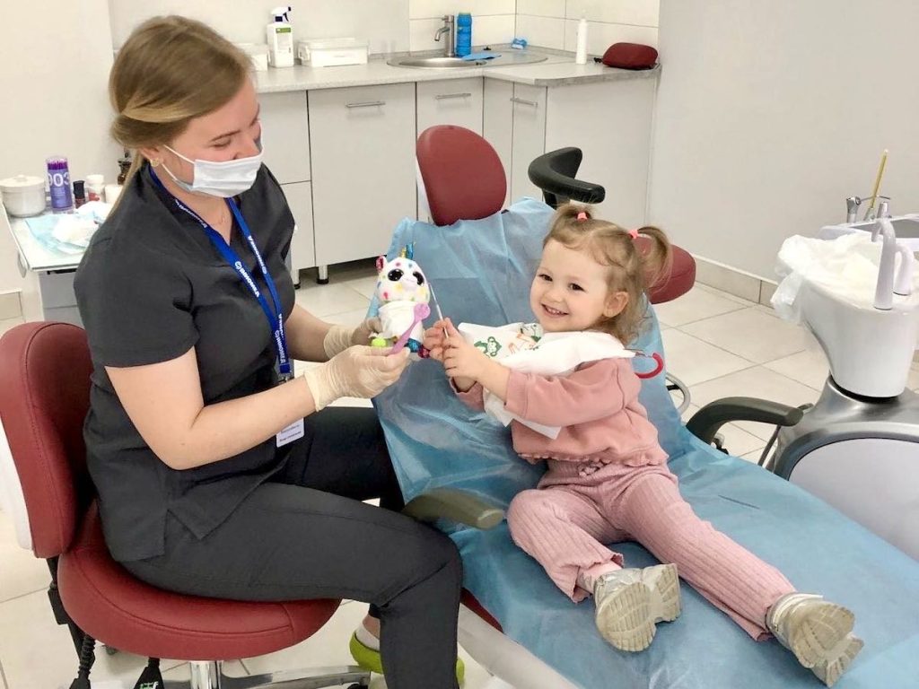 допомога досвідченого хірурга